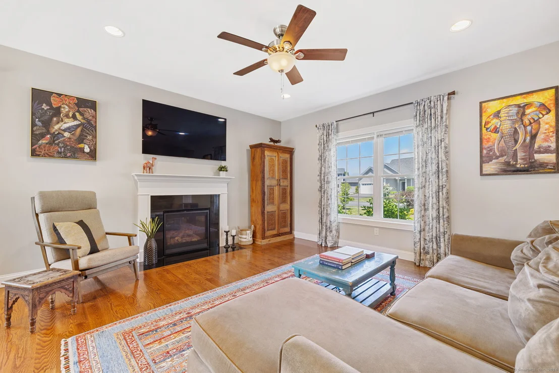 Photo of 8 River Road