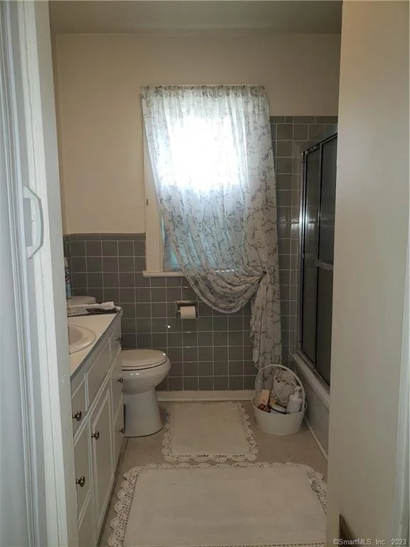 Photo of 12 Beverly Drive