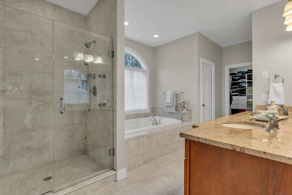 Photo of 20 Leatherman Road