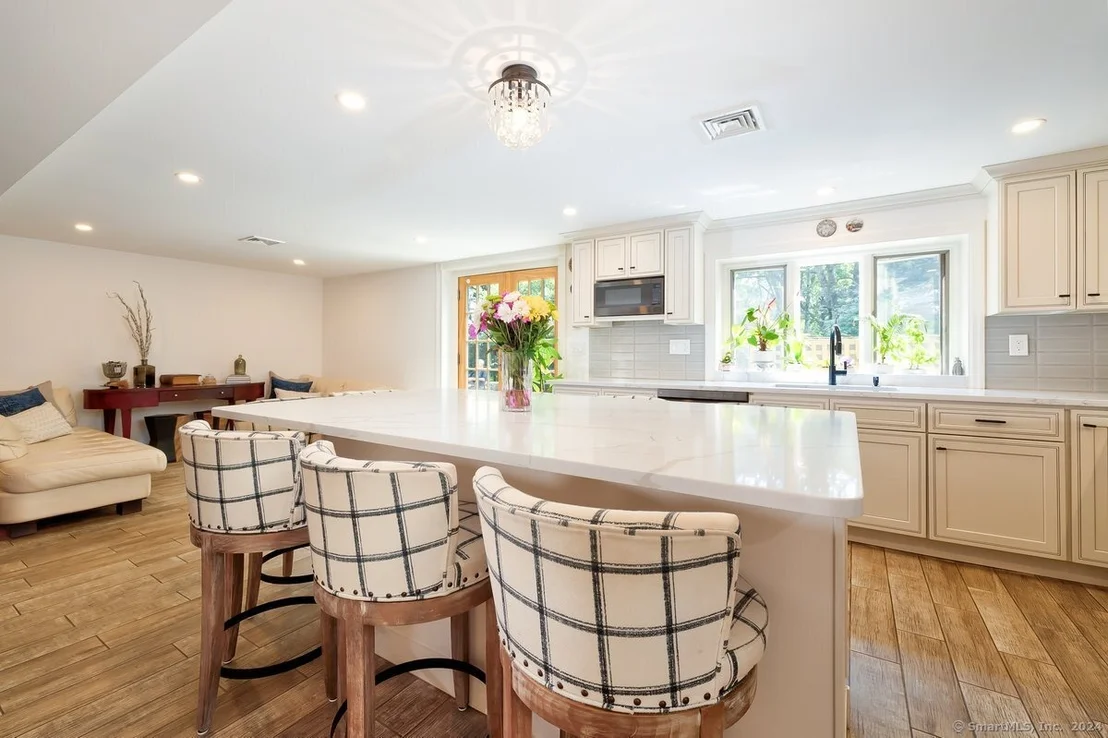 Photo of 28 Spring Valley Road