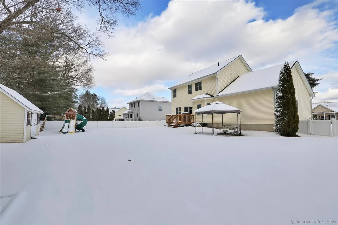 Photo of 15 Szepanski Road