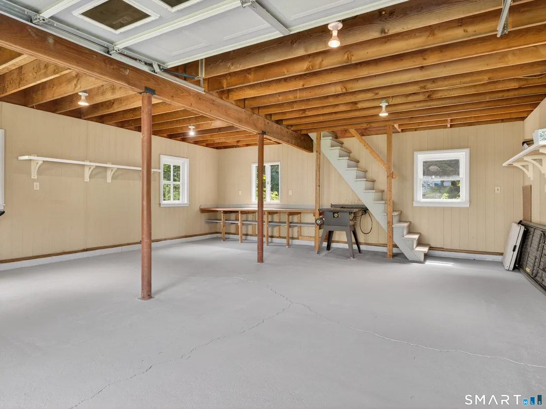 Photo of 43 Hedge Avenue