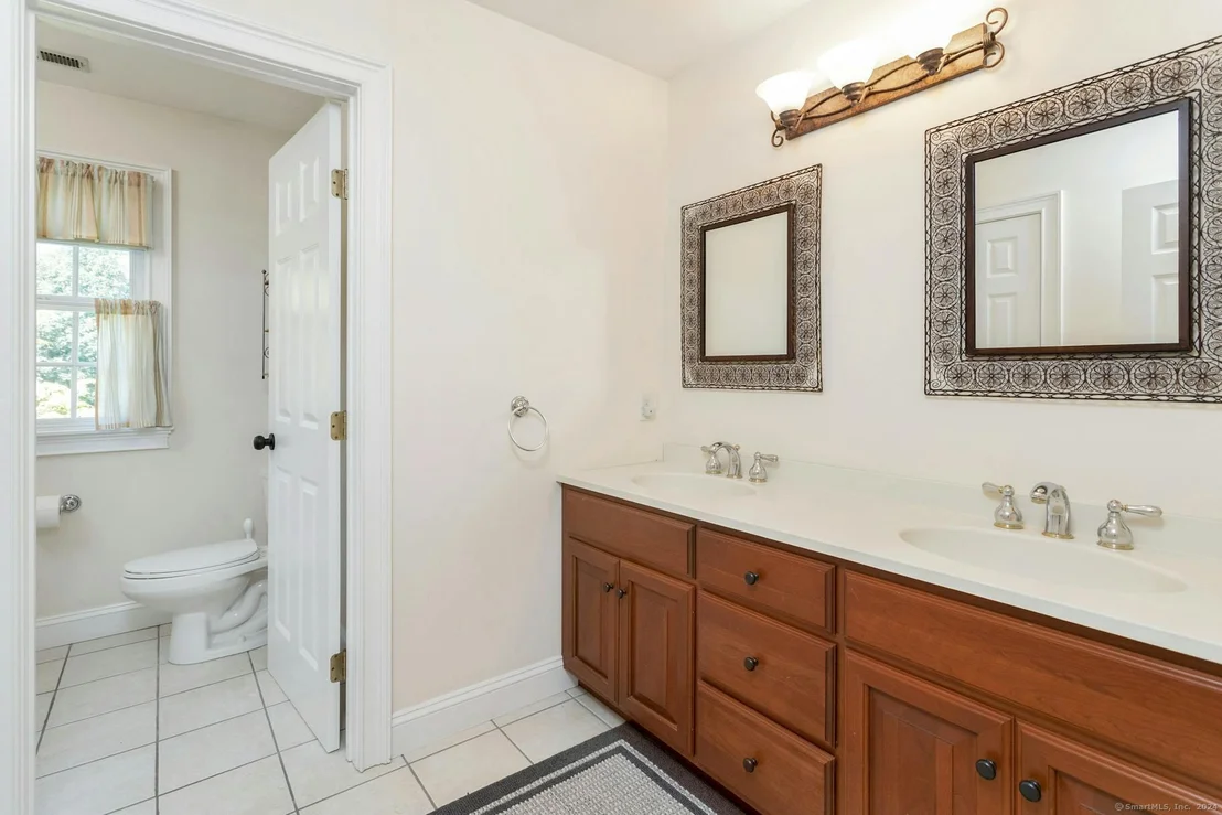 Photo of 26 Oak Ridge Drive