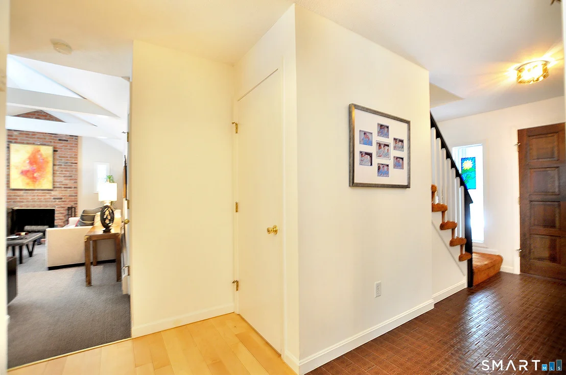 Photo of 15 Winhart Drive