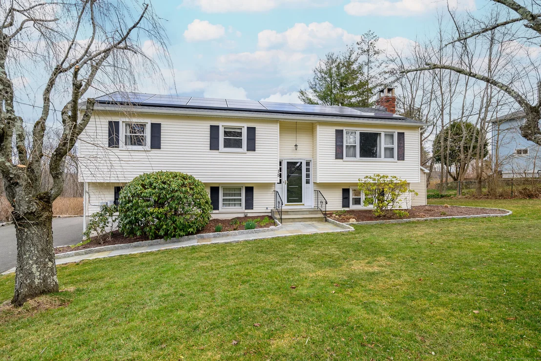 Photo of 15 Macbean Drive