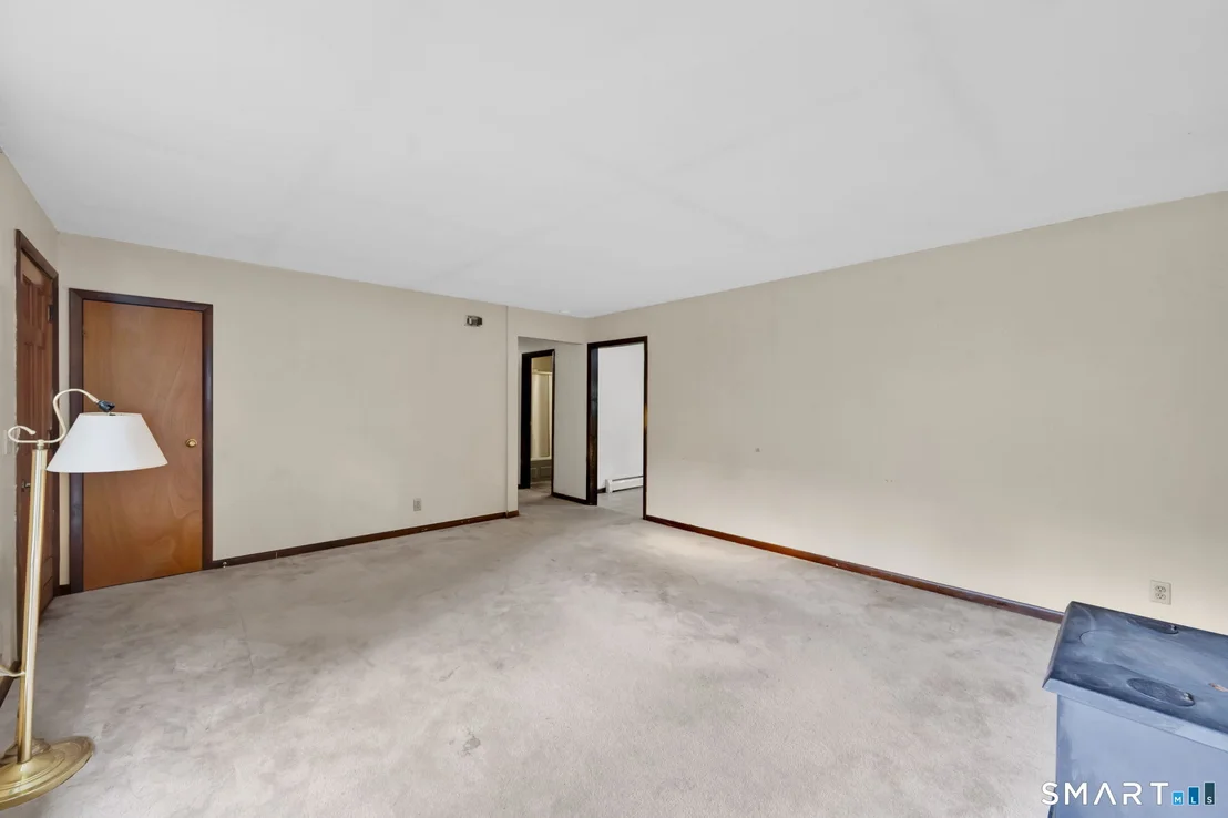 Photo of 64 Hoffman Road