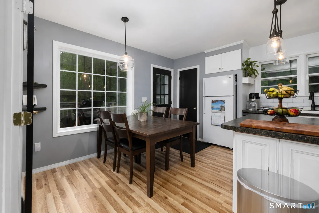 Photo of 1166 Spindle Hill Road