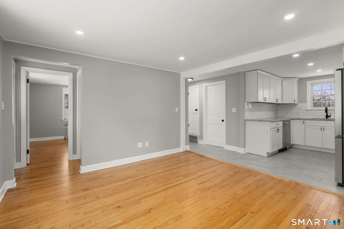 Photo of 8 Hendee Road