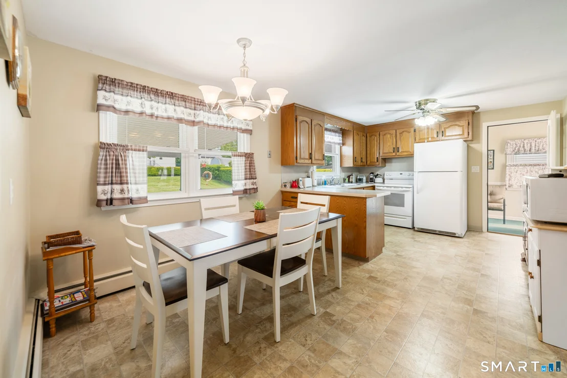 Photo of 43 Danbury Lane
