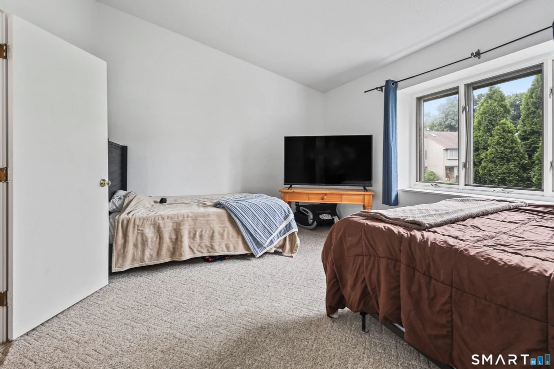 Photo of Unit 41 at 827 Oronoke Road