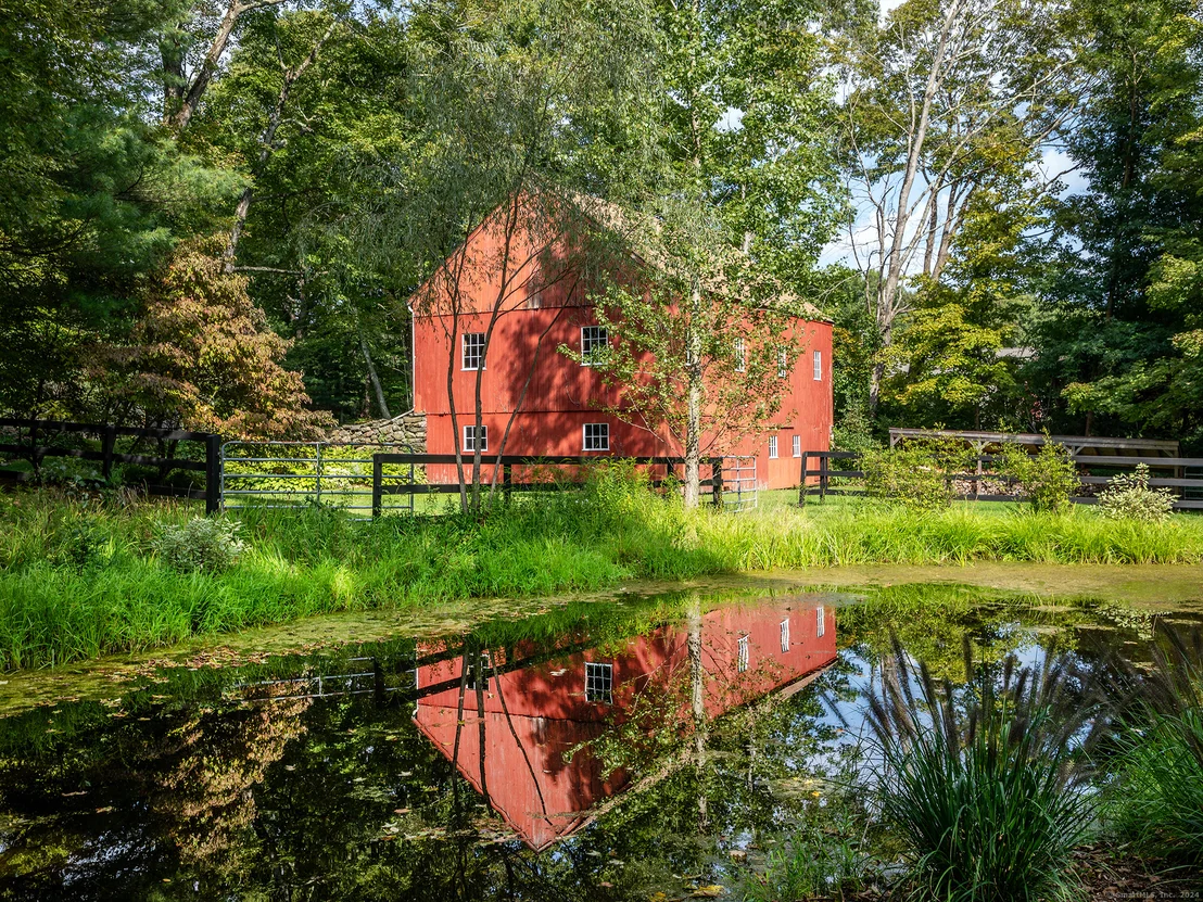 Photo of 276 Guilds Hollow Road