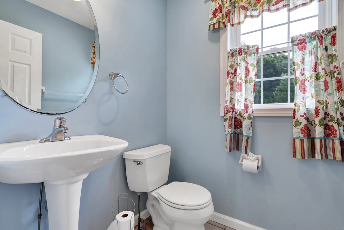 Photo of 65 Meadow Brook Road