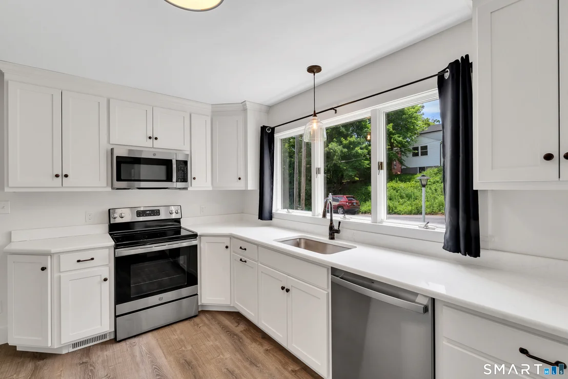 Photo of 8 Cove View Drive