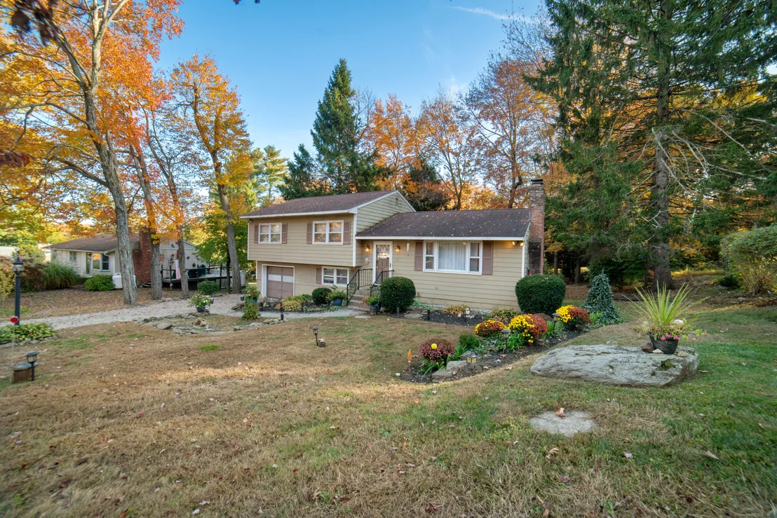 Photo of 25 Longmeadow Drive