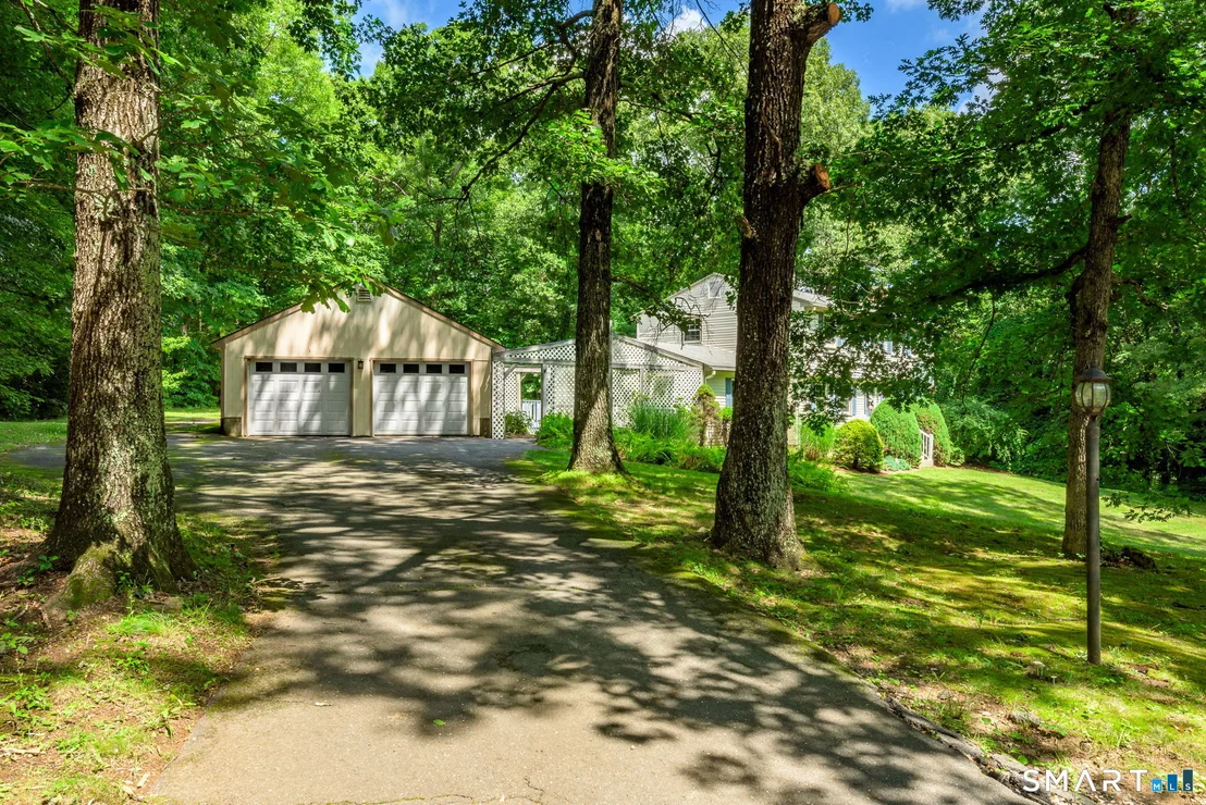 Photo of 136 Dickinson Road