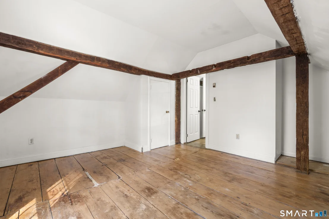 Photo of 188 Baldwin Avenue