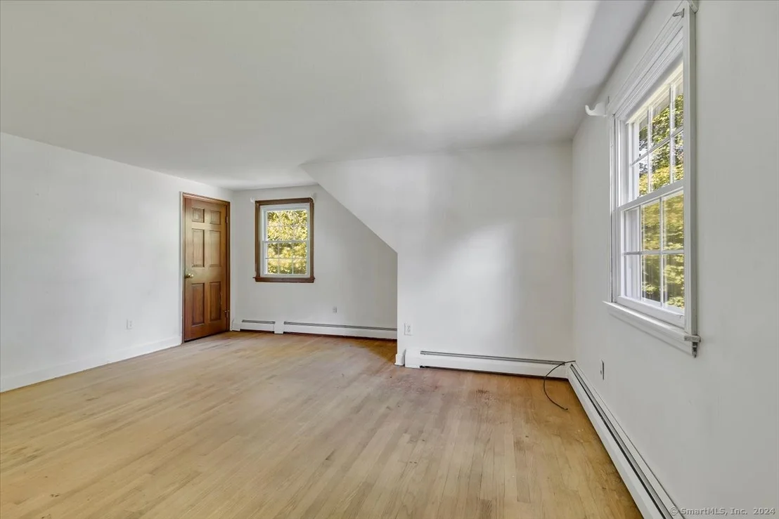 Photo of 102 Acer Drive