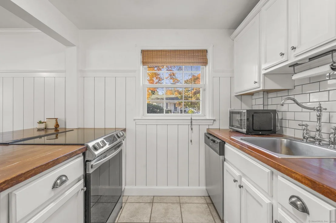 Photo of 35 Cedar Heights Road