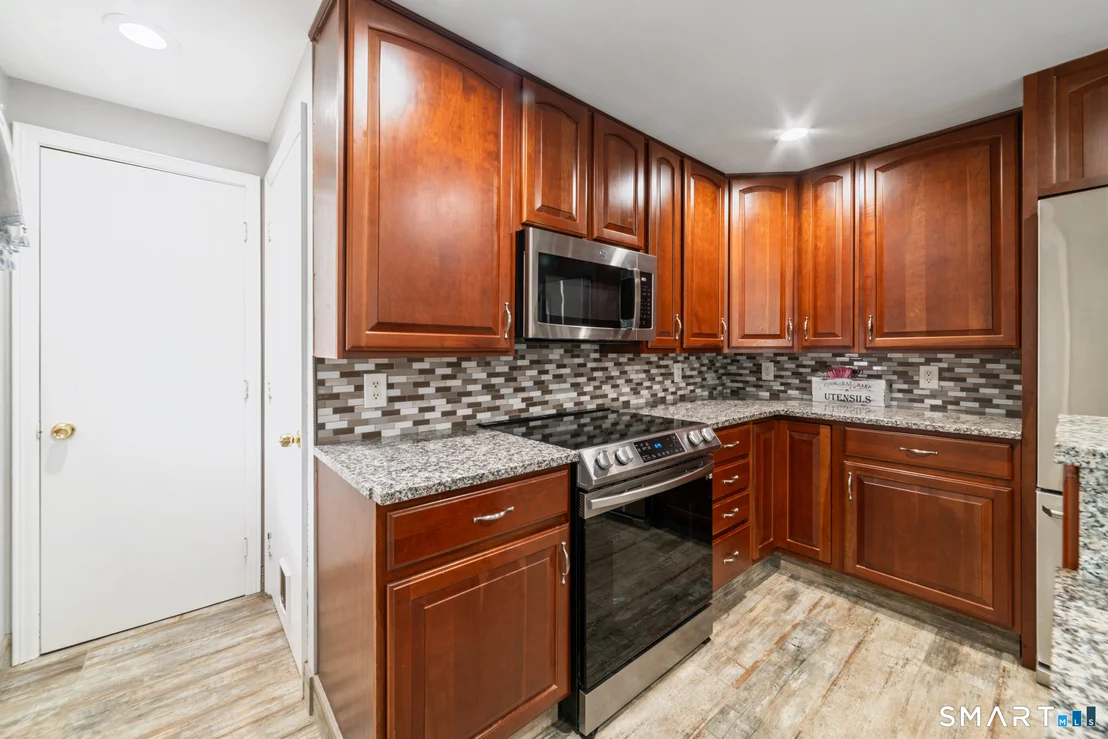 Photo of 61 Clearview Circle