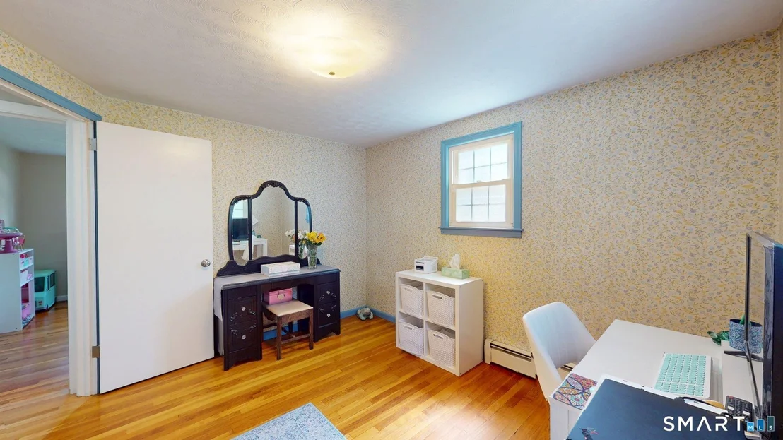 Photo of 11 Hemlock Drive