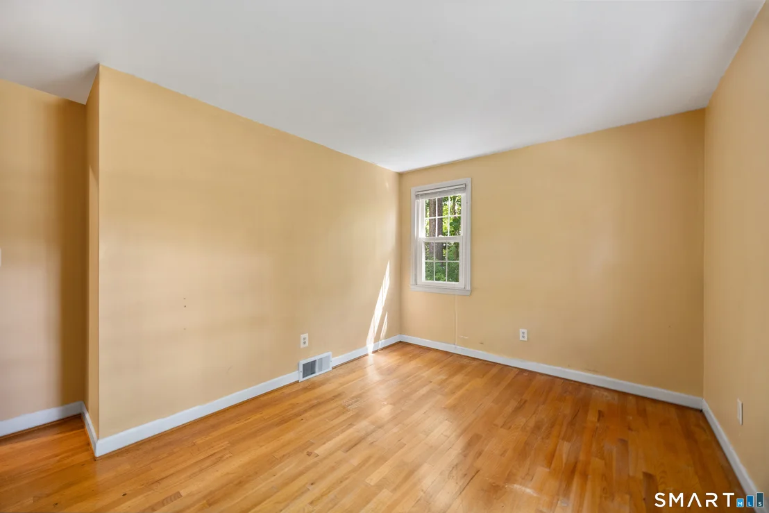 Photo of 151 Braemar Drive