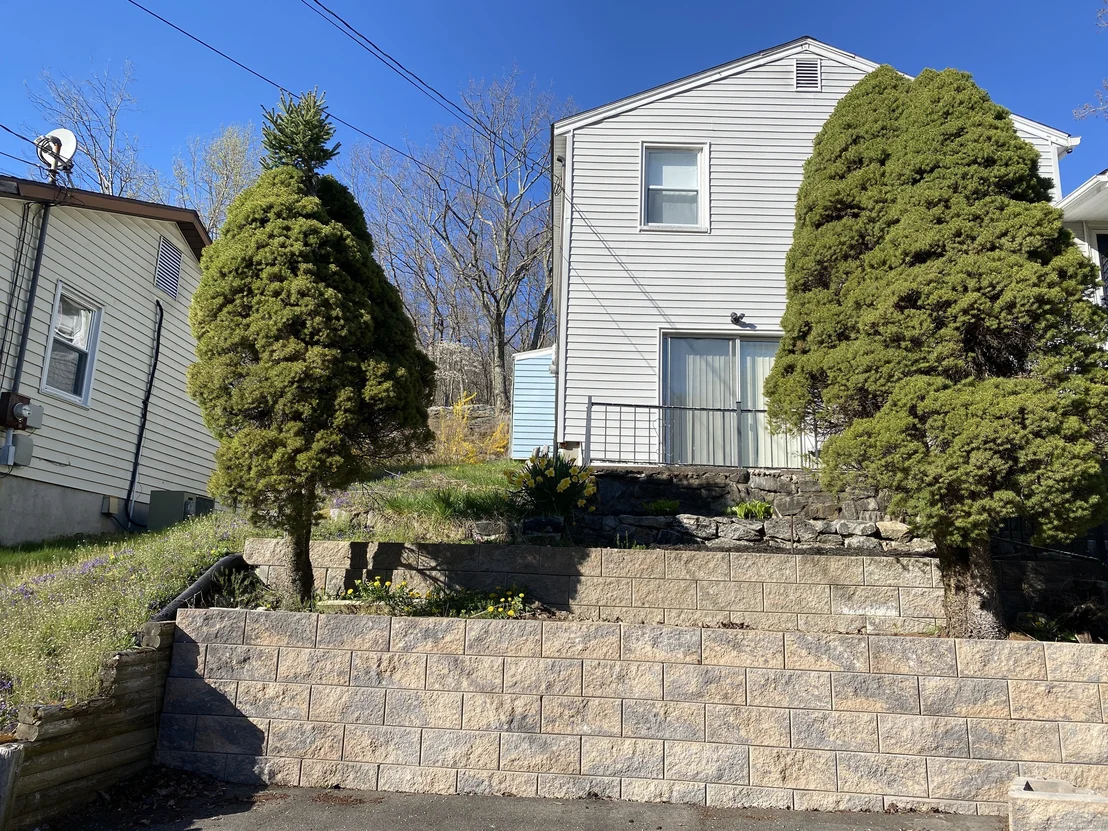 Photo of 186 Devonwood Drive