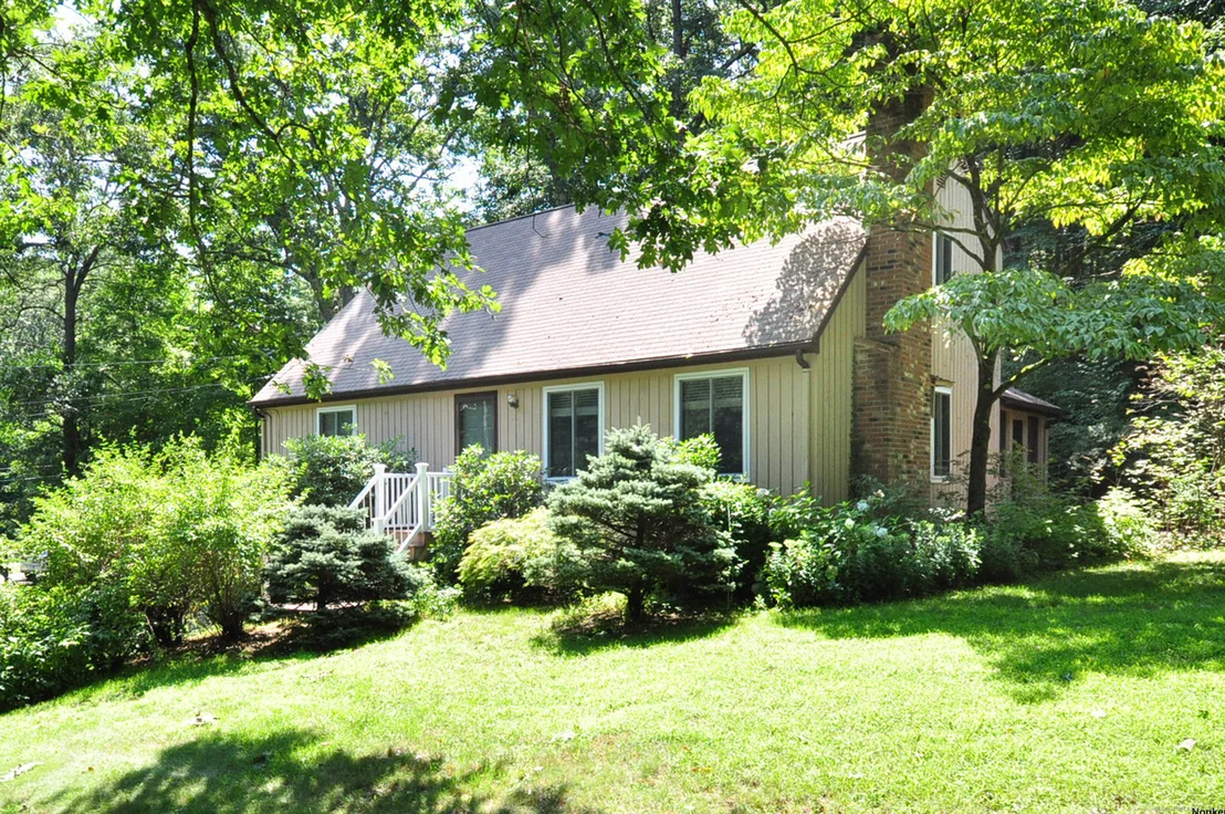 Photo of 15 Glen Road