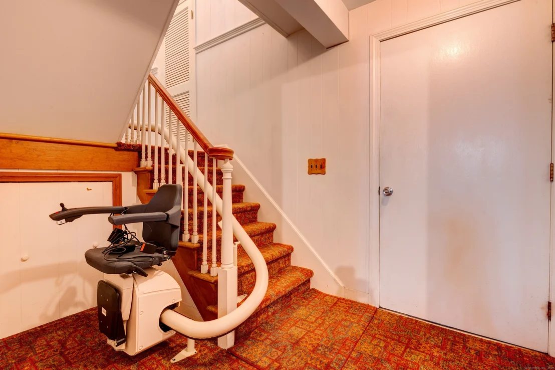 Photo of 82 Thompson Drive