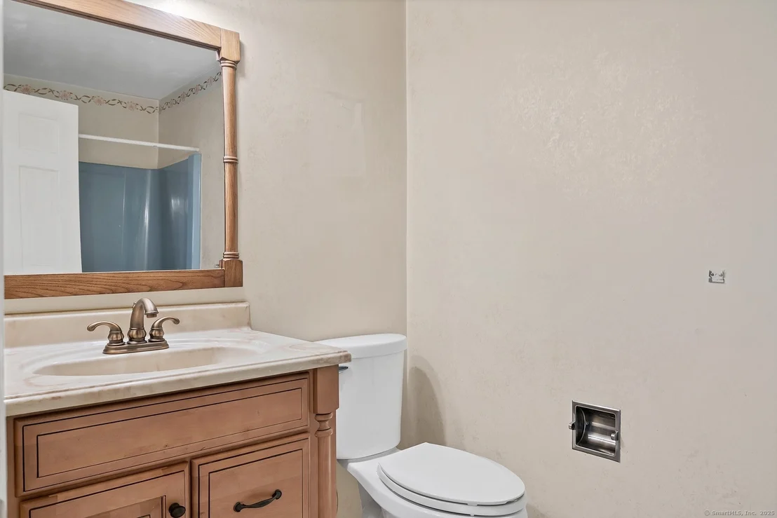 Photo of Unit APT7B at 91 Riverview Road