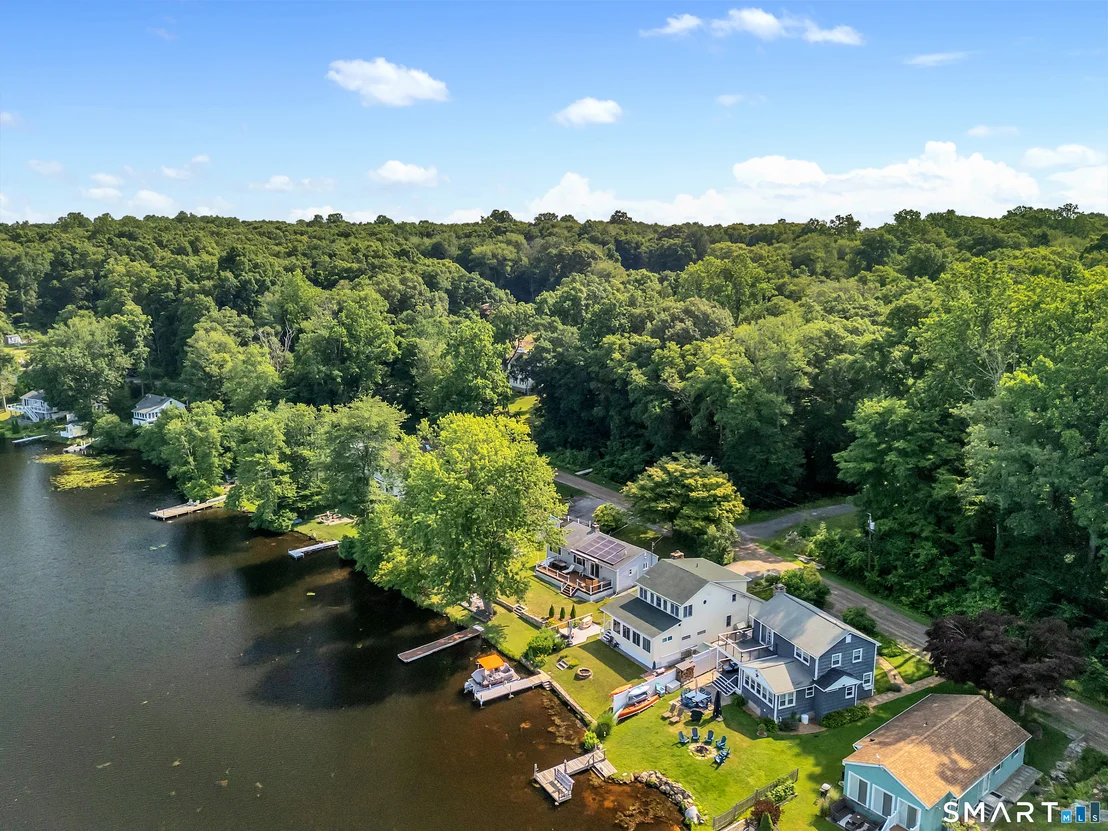 Photo of 51 Lakeview Drive