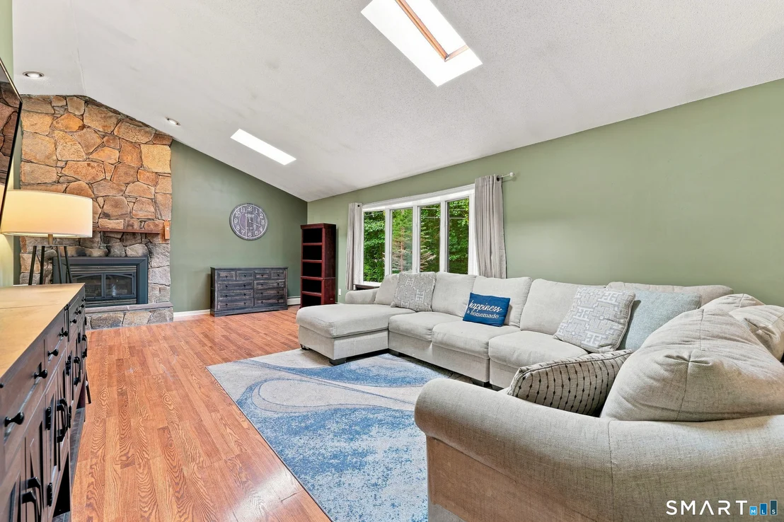 Photo of 23 Knollwood Trail