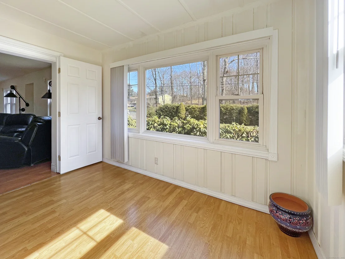 Photo of 625 Maple Hill Road