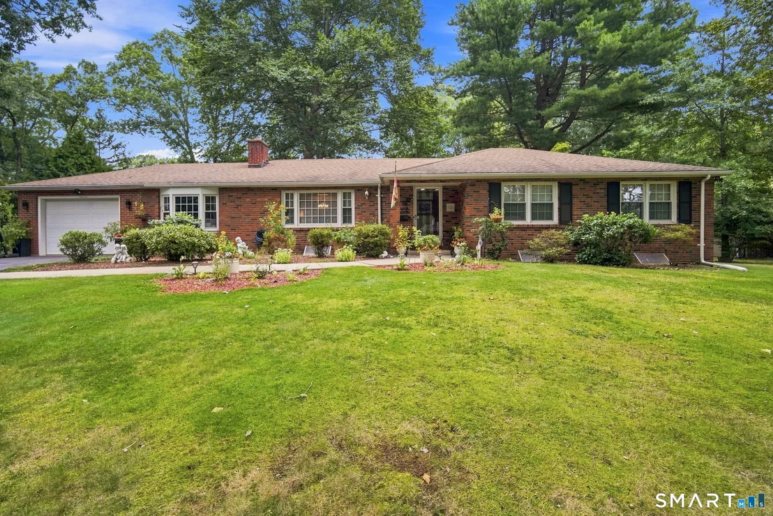 Photo of 91 Forest Drive