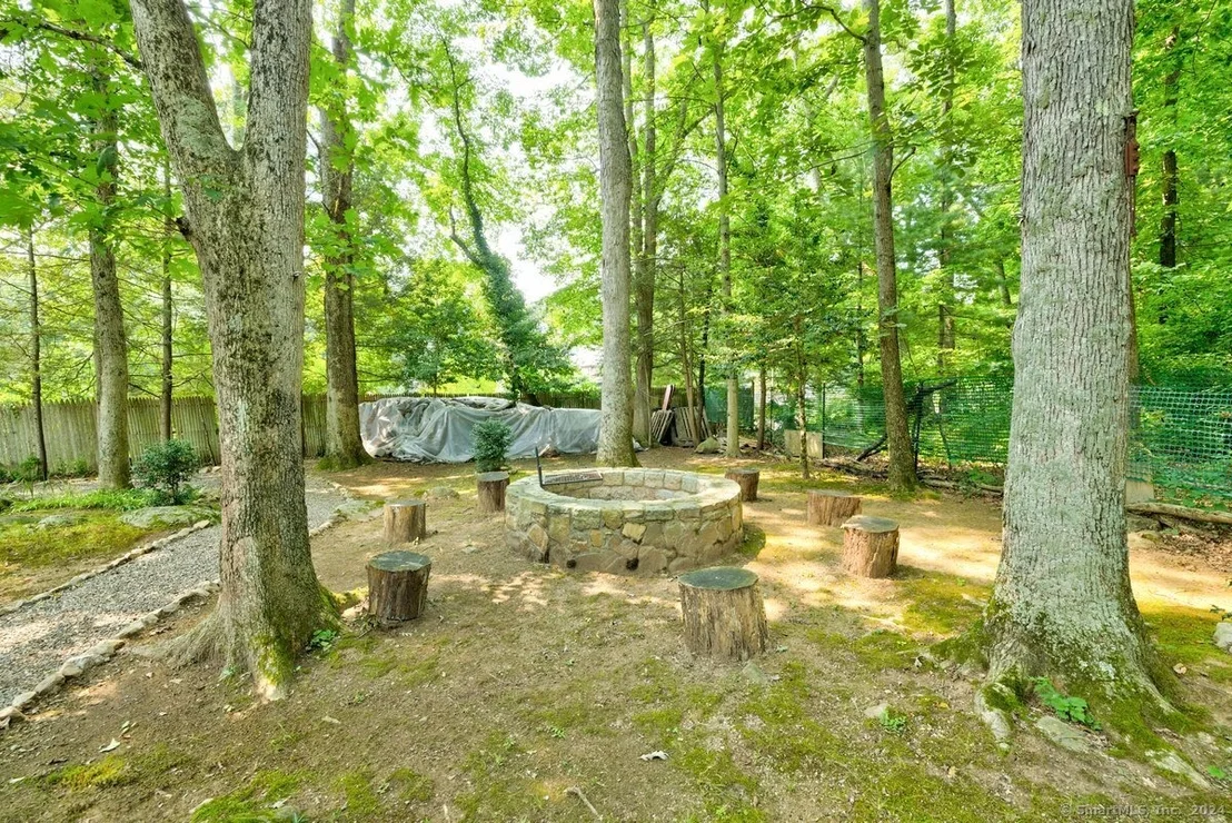 Photo of 28 Spring Valley Road