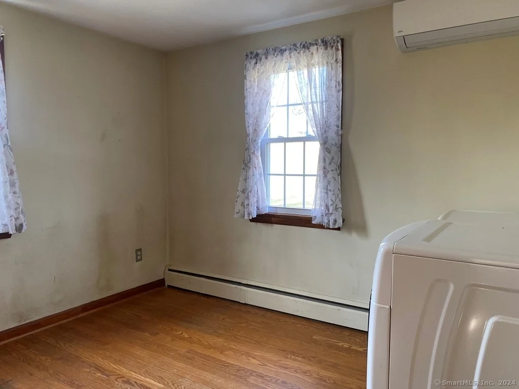 Photo of 98 Atwood Road