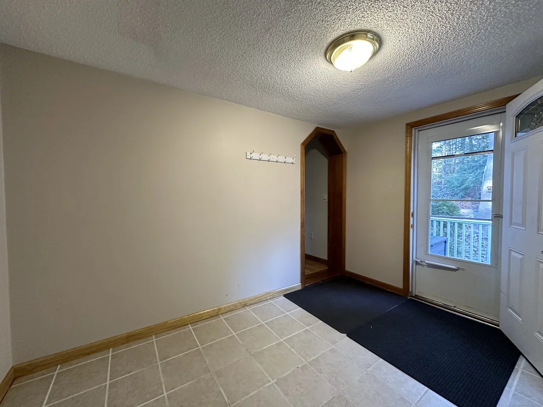 Photo of 418 Lake Road