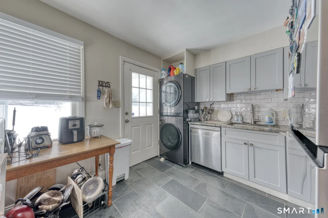 Photo of 69 Lynwood Drive