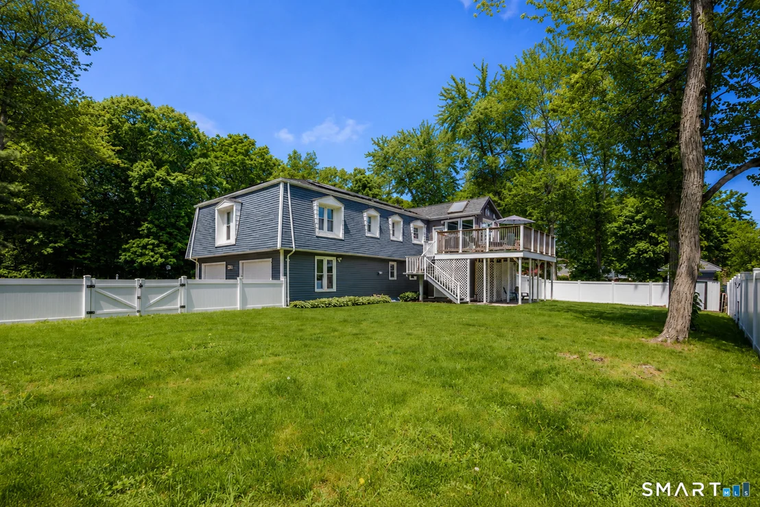 Photo of 89 Shweky Lane
