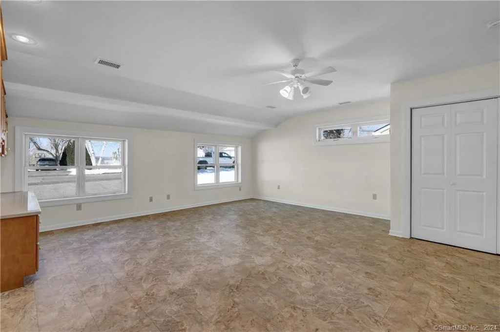 Photo of 309 Savage Hill Road