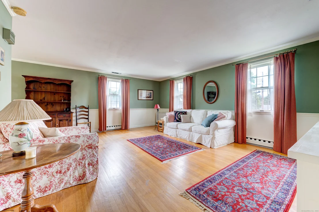 Photo of 82 Thompson Drive
