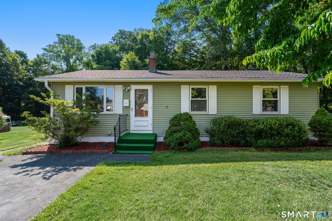 Photo of 143 Southridge Drive