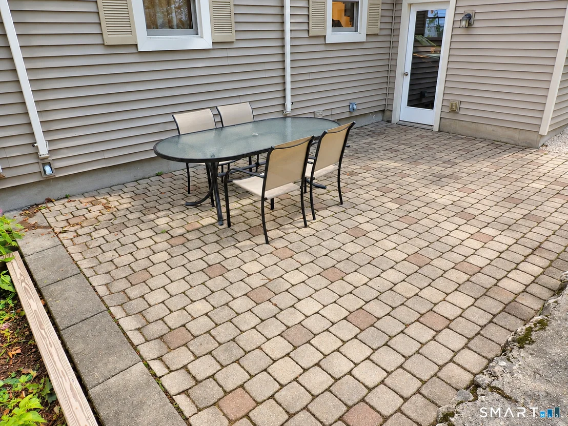 Photo of 344 Charles Street