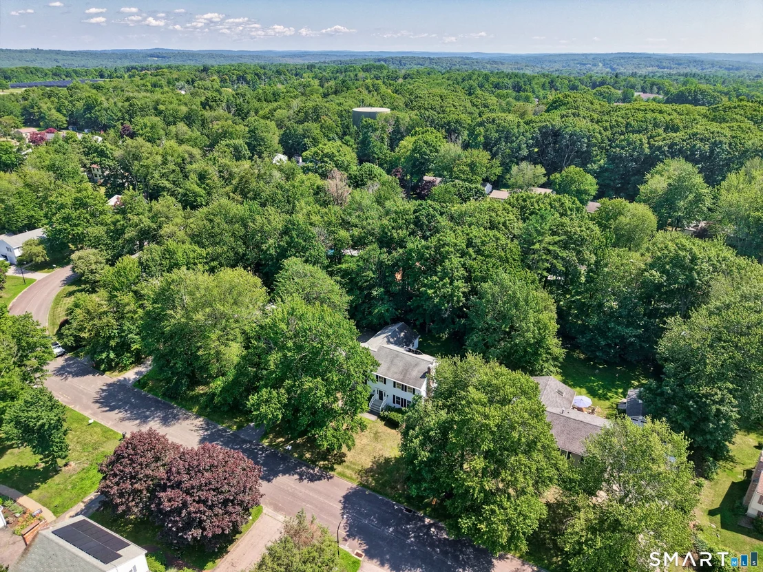 Photo of 172 Wedgewood Drive