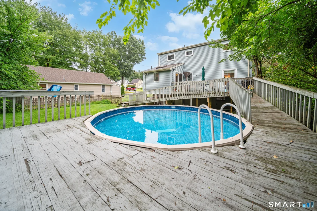 Photo of 115 Mountain View Avenue