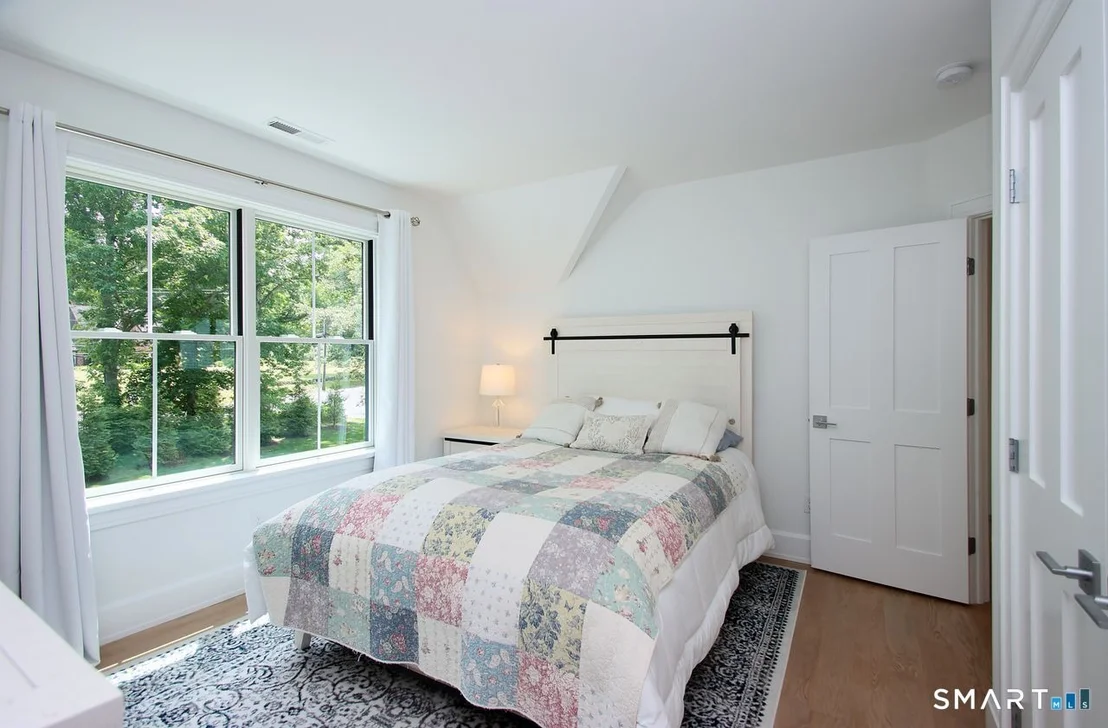 Photo of 773 Avon Road