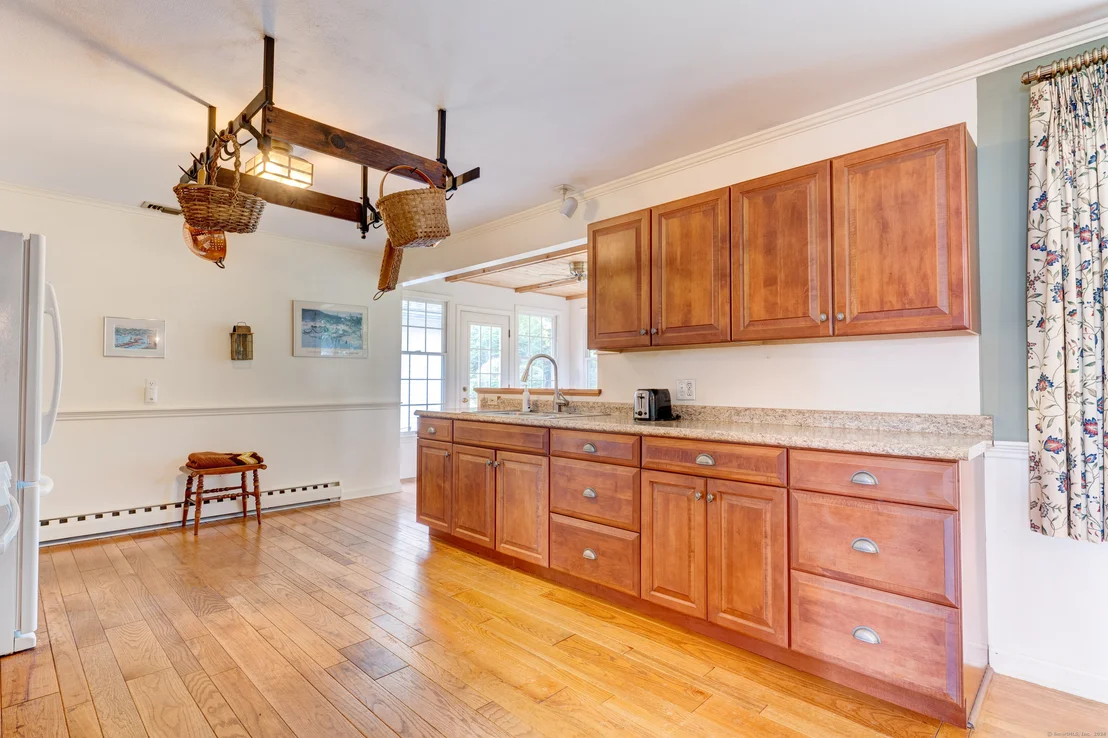 Photo of 82 Thompson Drive