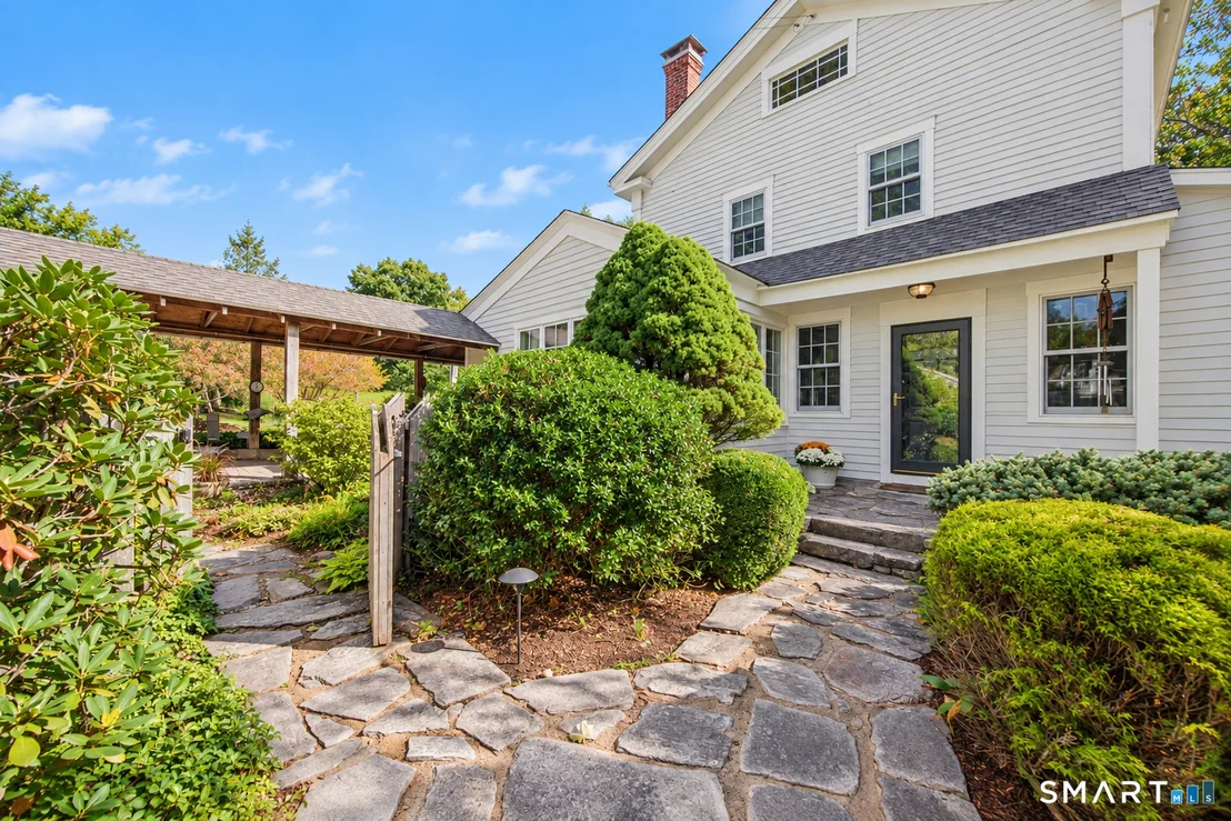 Photo of 2 Pomperaug Road