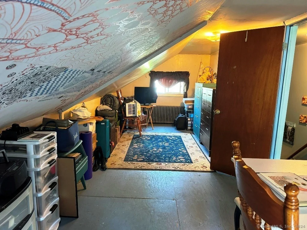 Photo of 24 Grove Avenue