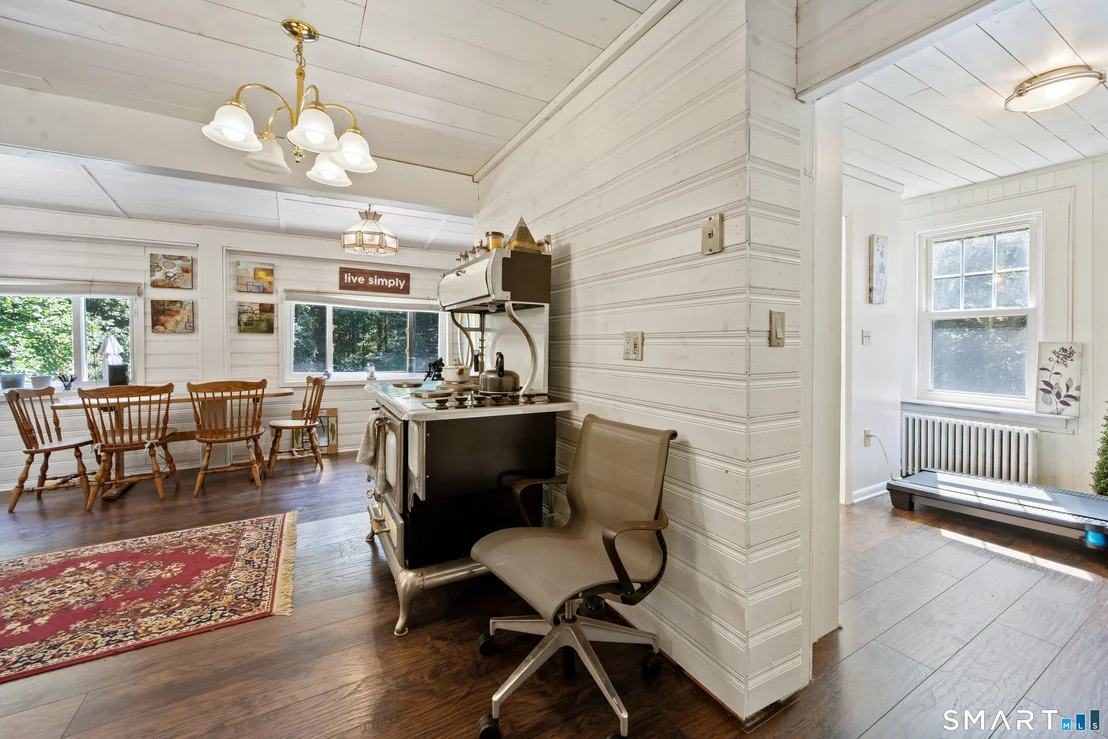 Photo of 573 Litchfield Road