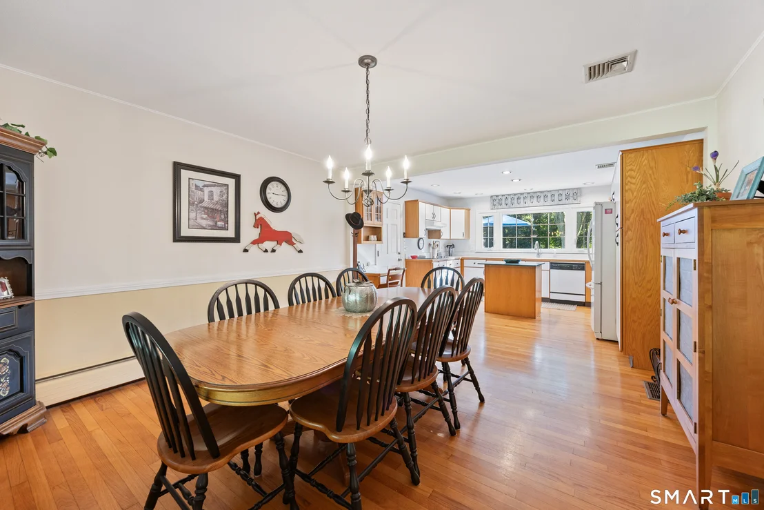 Photo of 98 Merwin Circle